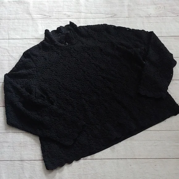 COLDWATER CREEK STRETCH LACE HIGH NECK TOP - Picture 2 of 7